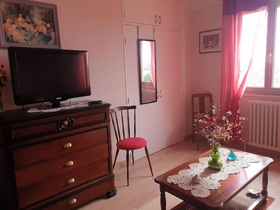 Appartement Avec Grand Jardin Labatut  Екстериор снимка